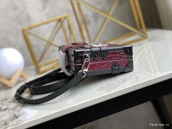 Frstbag ru MALLE VUITTON PETITE LOUIS 0810